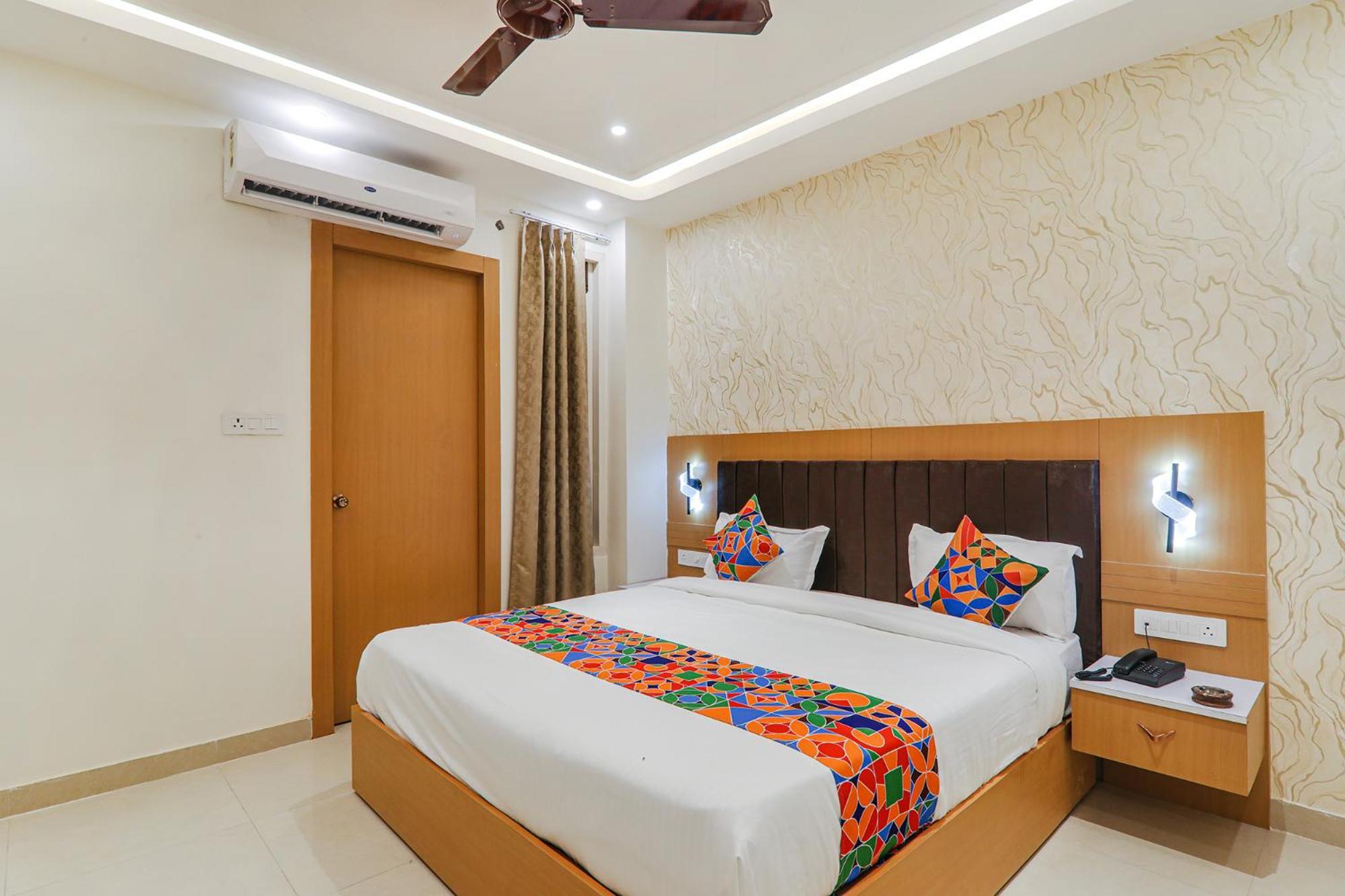 Fabhotel Raj Palace Lakhnaú Exteriér fotografie